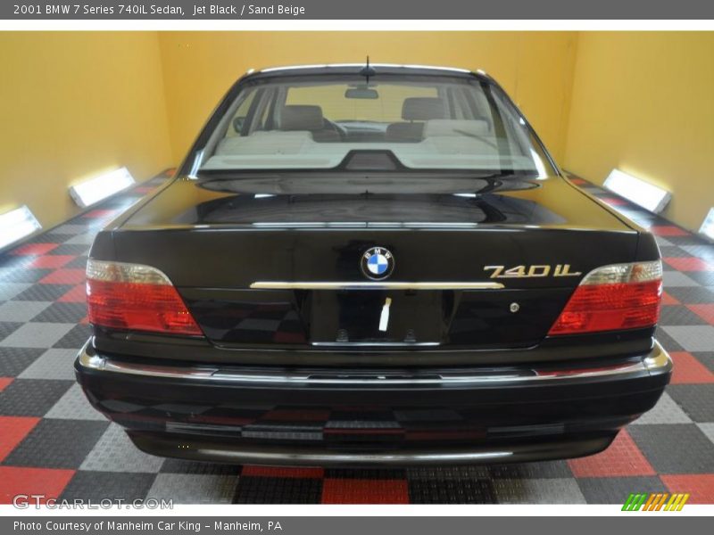 Jet Black / Sand Beige 2001 BMW 7 Series 740iL Sedan