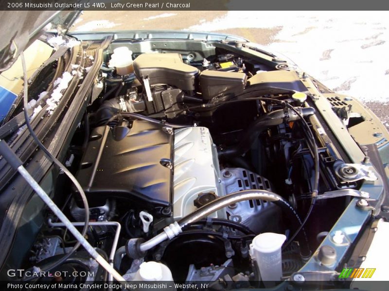 Lofty Green Pearl / Charcoal 2006 Mitsubishi Outlander LS 4WD