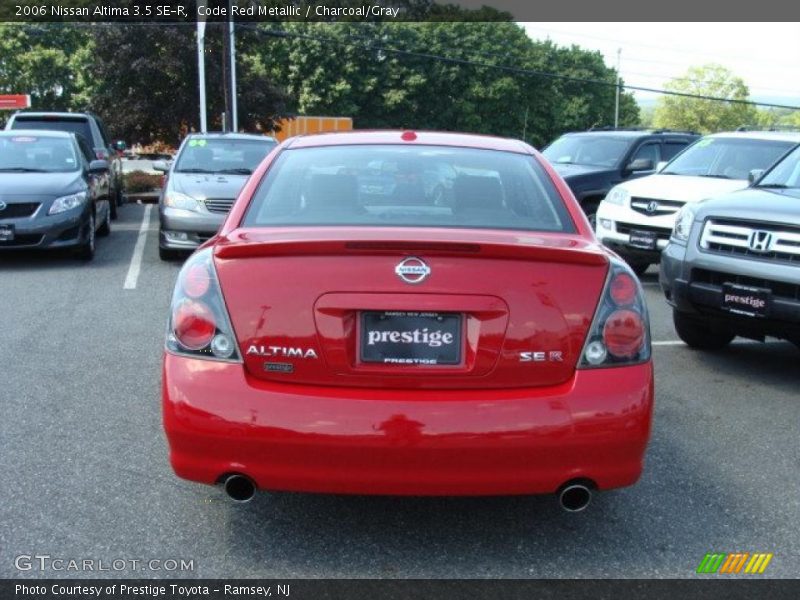 Code Red Metallic / Charcoal/Gray 2006 Nissan Altima 3.5 SE-R