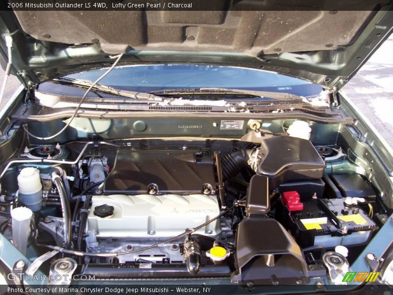 Lofty Green Pearl / Charcoal 2006 Mitsubishi Outlander LS 4WD