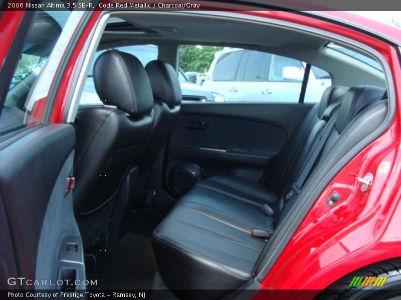 Code Red Metallic / Charcoal/Gray 2006 Nissan Altima 3.5 SE-R