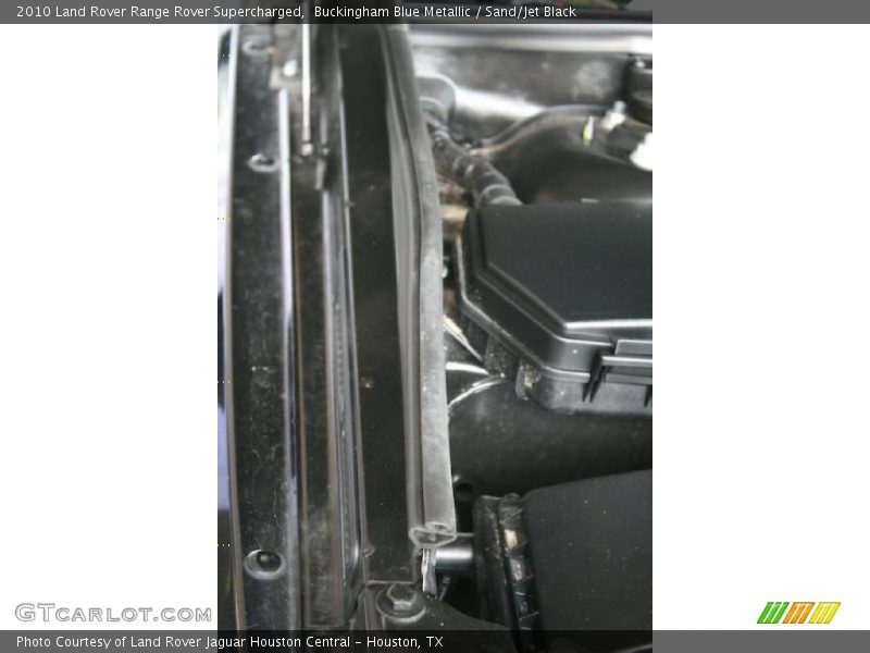 Buckingham Blue Metallic / Sand/Jet Black 2010 Land Rover Range Rover Supercharged