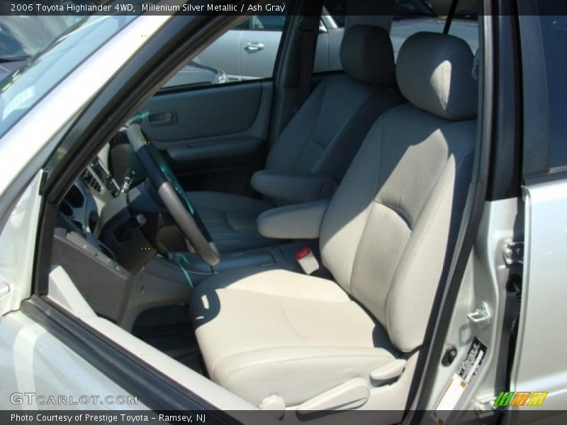 Millenium Silver Metallic / Ash Gray 2006 Toyota Highlander 4WD