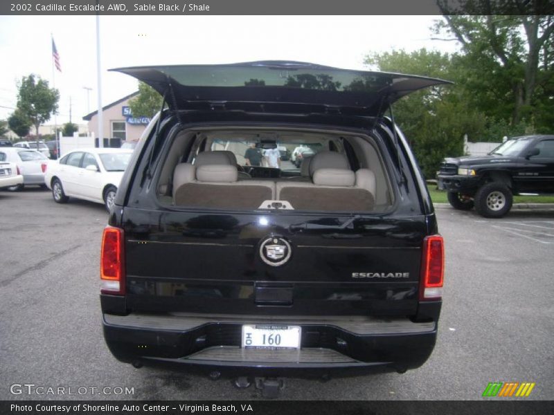 Sable Black / Shale 2002 Cadillac Escalade AWD