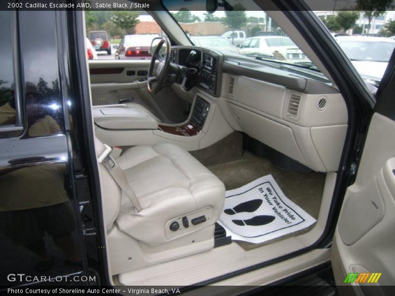 Sable Black / Shale 2002 Cadillac Escalade AWD