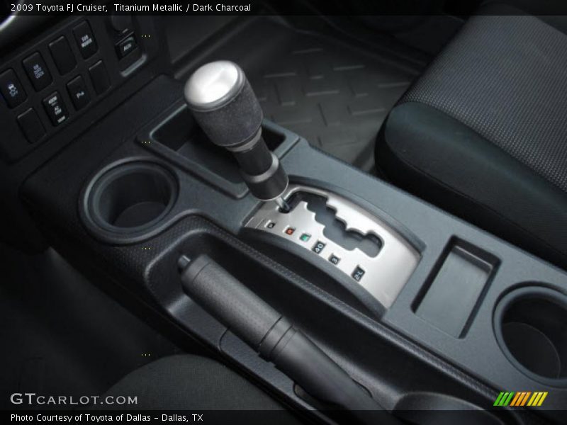 Titanium Metallic / Dark Charcoal 2009 Toyota FJ Cruiser
