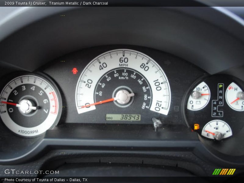 Titanium Metallic / Dark Charcoal 2009 Toyota FJ Cruiser