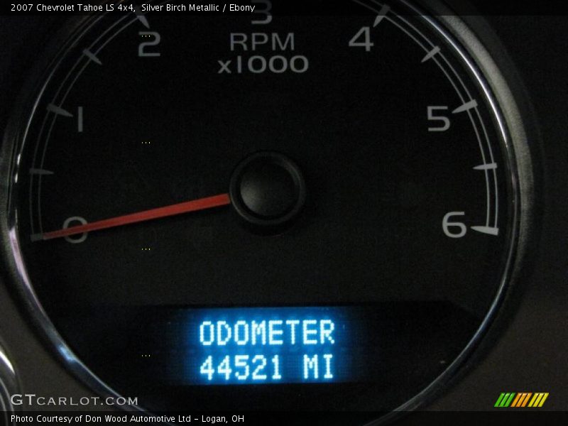 Silver Birch Metallic / Ebony 2007 Chevrolet Tahoe LS 4x4