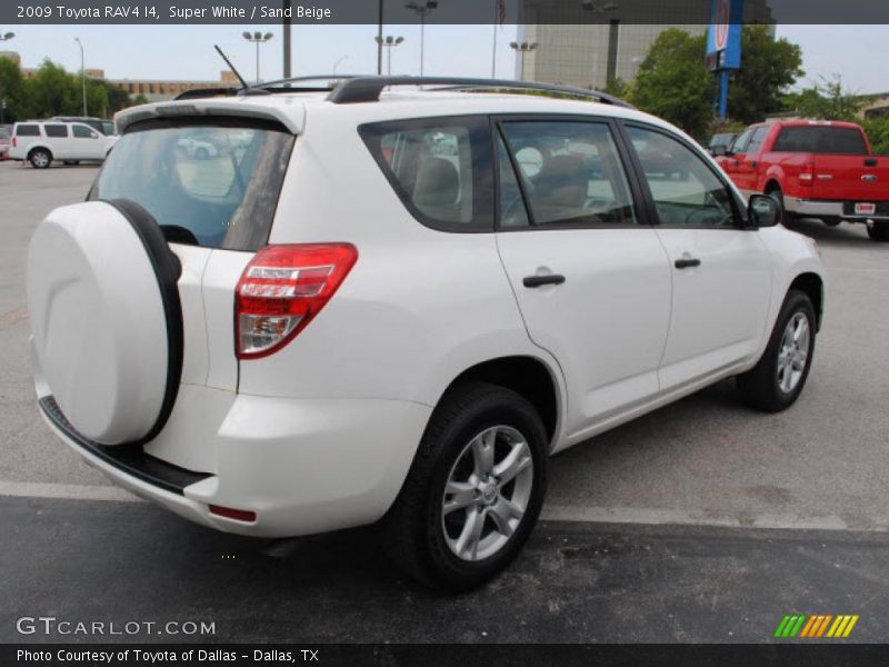 Super White / Sand Beige 2009 Toyota RAV4 I4
