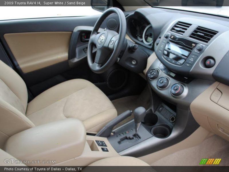 Super White / Sand Beige 2009 Toyota RAV4 I4