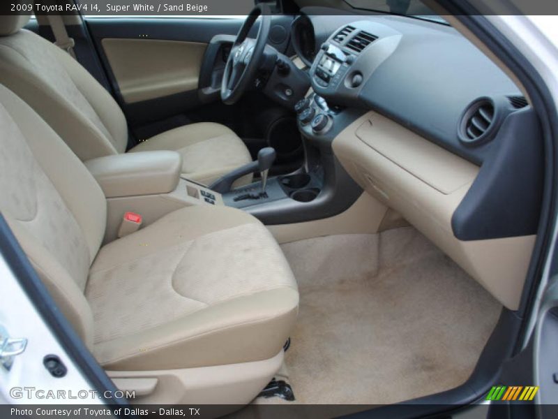 Super White / Sand Beige 2009 Toyota RAV4 I4
