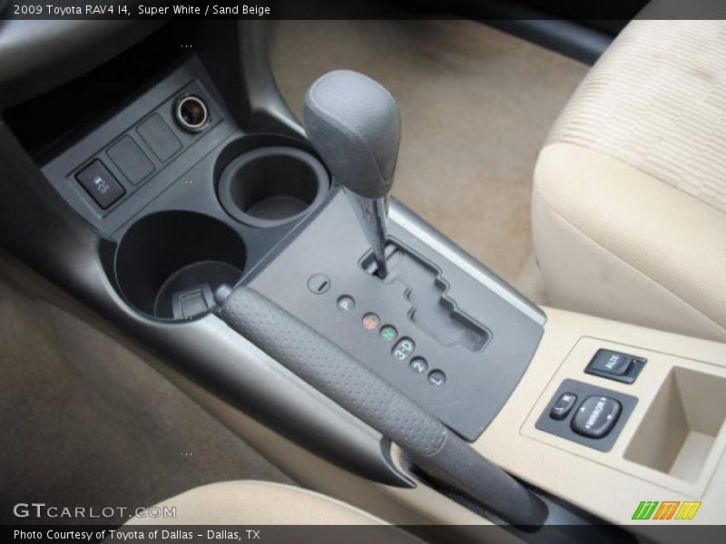 Super White / Sand Beige 2009 Toyota RAV4 I4