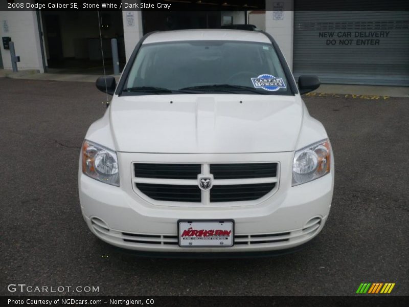 Stone White / Dark Slate Gray 2008 Dodge Caliber SE