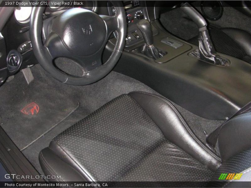 Viper Red / Black 1997 Dodge Viper GTS