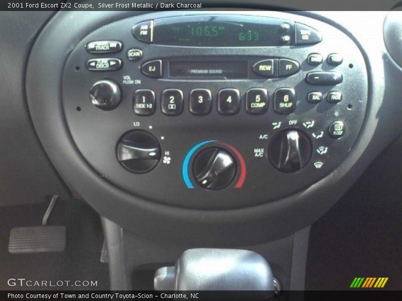 Silver Frost Metallic / Dark Charcoal 2001 Ford Escort ZX2 Coupe