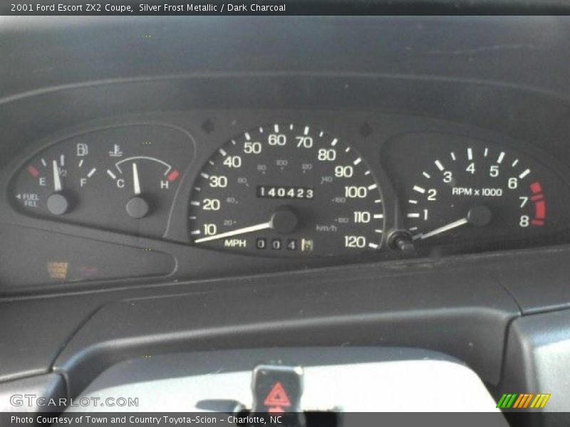 Silver Frost Metallic / Dark Charcoal 2001 Ford Escort ZX2 Coupe