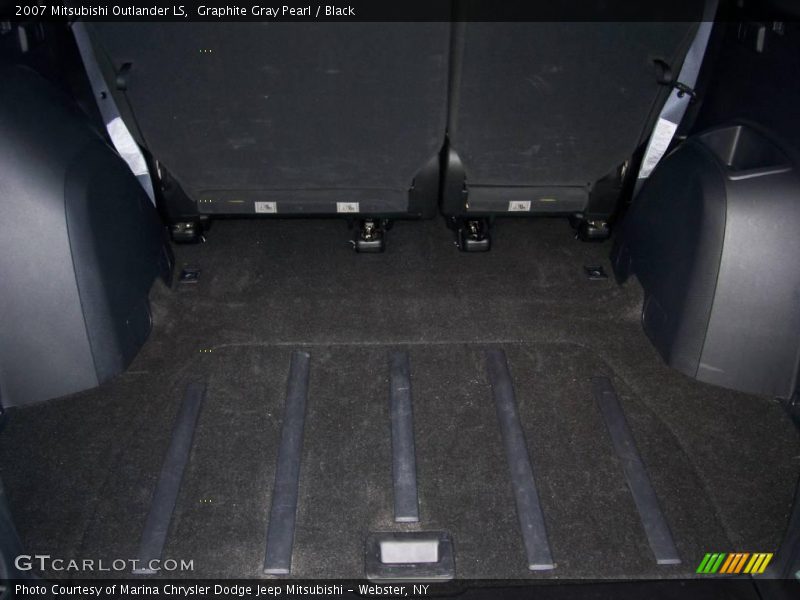Graphite Gray Pearl / Black 2007 Mitsubishi Outlander LS