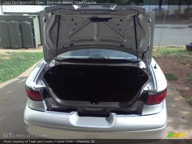 Silver Frost Metallic / Dark Charcoal 2001 Ford Escort ZX2 Coupe