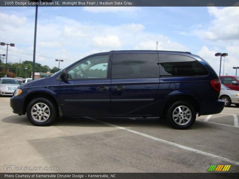 Midnight Blue Pearl / Medium Slate Gray 2005 Dodge Grand Caravan SE