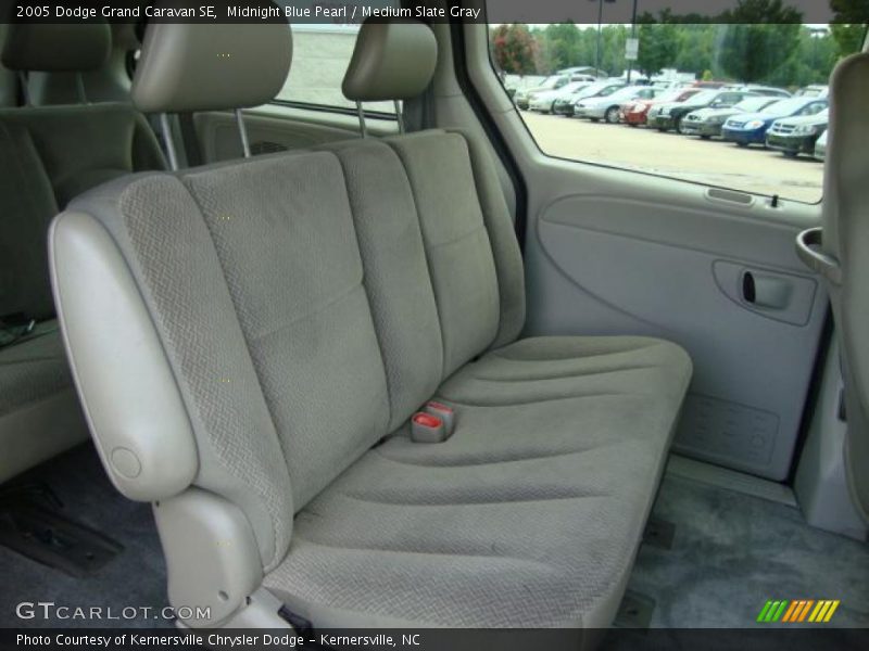 Midnight Blue Pearl / Medium Slate Gray 2005 Dodge Grand Caravan SE