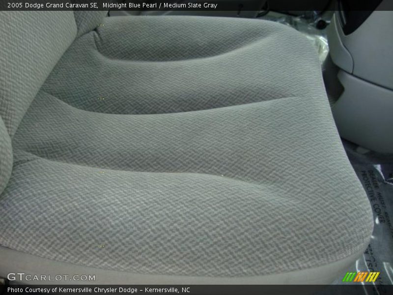 Midnight Blue Pearl / Medium Slate Gray 2005 Dodge Grand Caravan SE