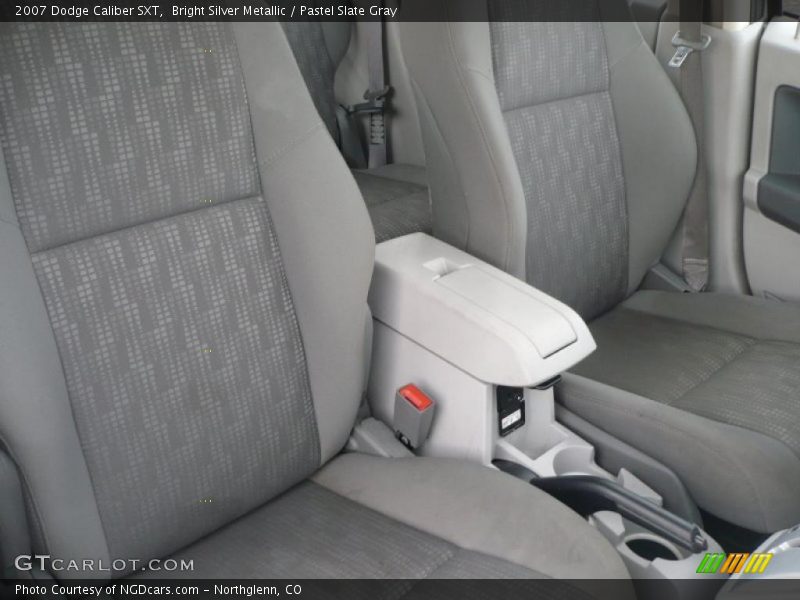 Bright Silver Metallic / Pastel Slate Gray 2007 Dodge Caliber SXT