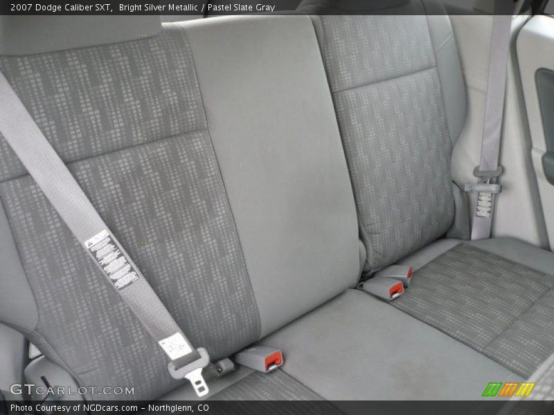 Bright Silver Metallic / Pastel Slate Gray 2007 Dodge Caliber SXT