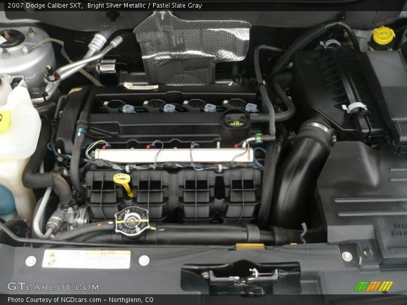 Bright Silver Metallic / Pastel Slate Gray 2007 Dodge Caliber SXT