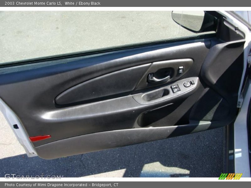 White / Ebony Black 2003 Chevrolet Monte Carlo LS