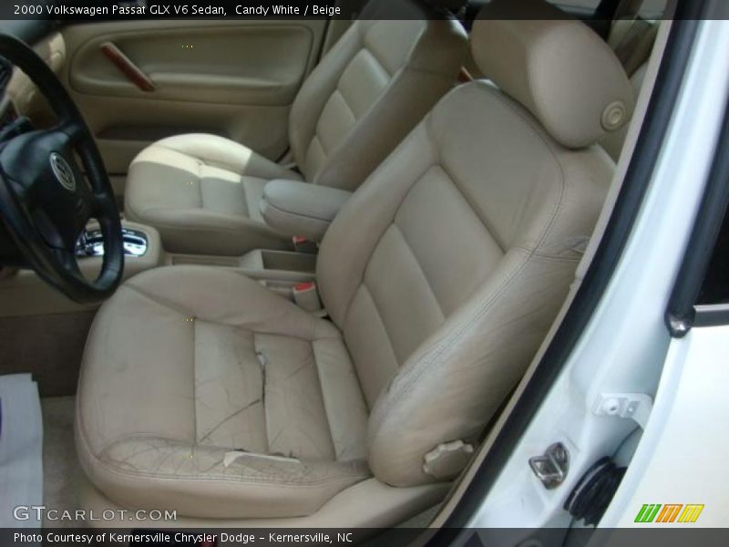 Candy White / Beige 2000 Volkswagen Passat GLX V6 Sedan