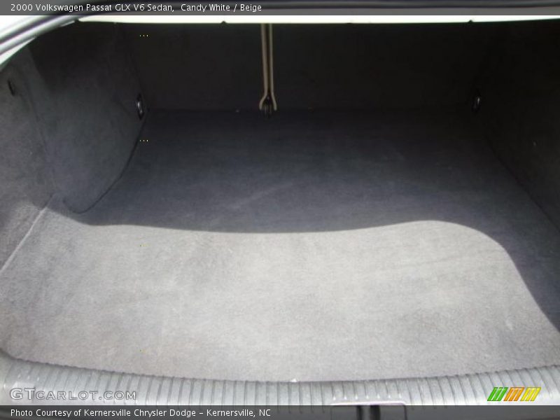 Candy White / Beige 2000 Volkswagen Passat GLX V6 Sedan