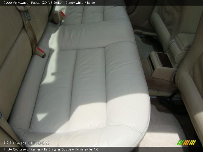 Candy White / Beige 2000 Volkswagen Passat GLX V6 Sedan