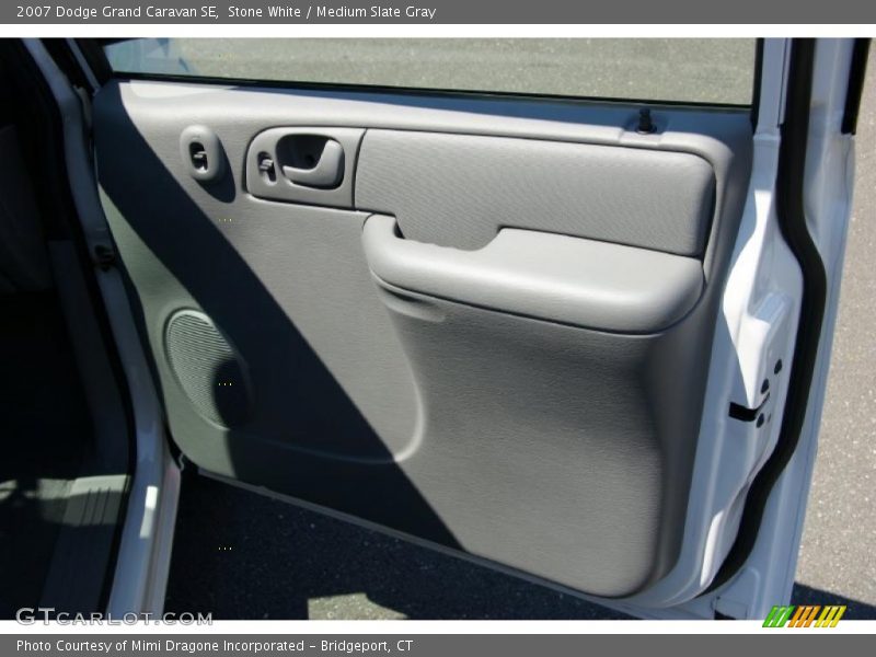 Stone White / Medium Slate Gray 2007 Dodge Grand Caravan SE