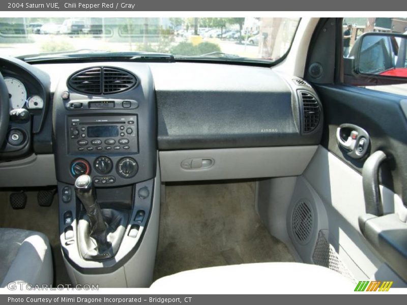 Chili Pepper Red / Gray 2004 Saturn VUE
