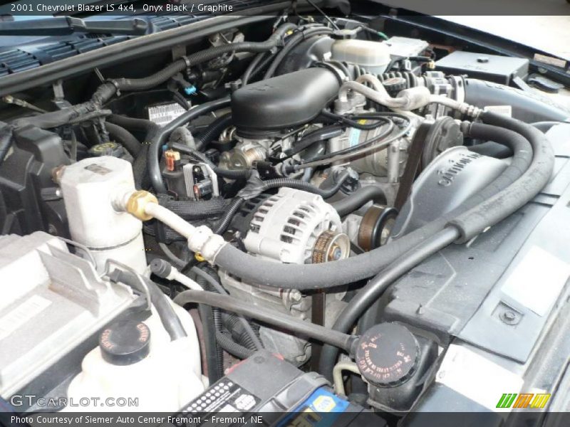 Onyx Black / Graphite 2001 Chevrolet Blazer LS 4x4