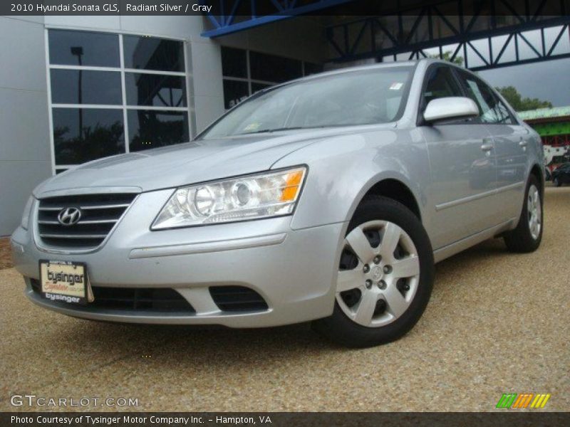 Radiant Silver / Gray 2010 Hyundai Sonata GLS