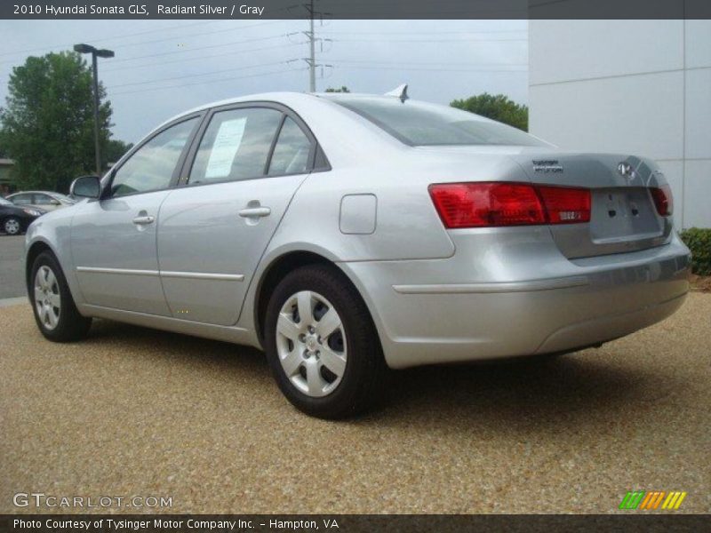 Radiant Silver / Gray 2010 Hyundai Sonata GLS