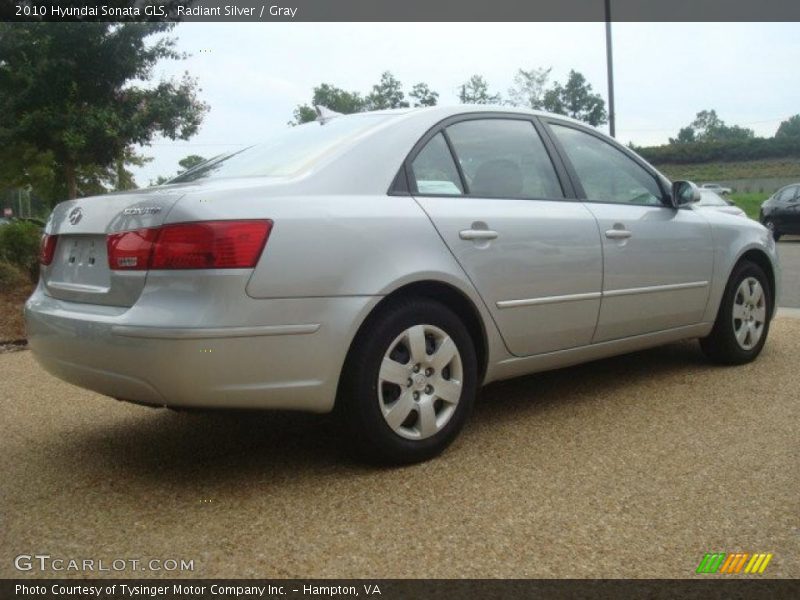 Radiant Silver / Gray 2010 Hyundai Sonata GLS