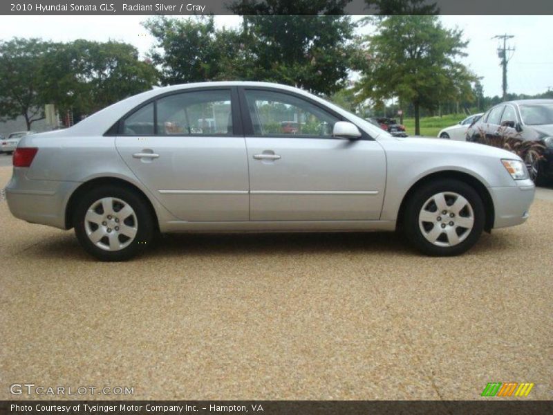 Radiant Silver / Gray 2010 Hyundai Sonata GLS