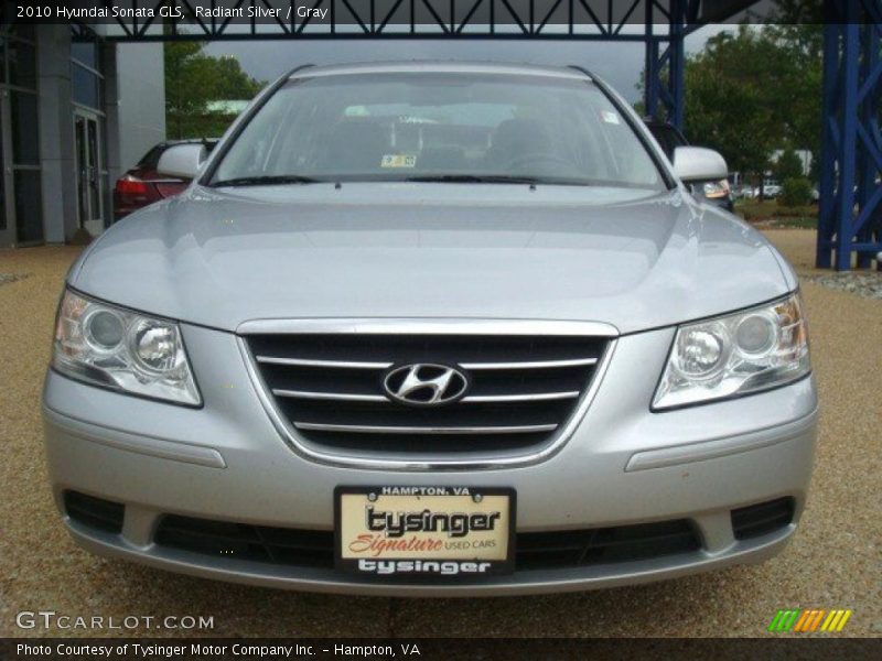 Radiant Silver / Gray 2010 Hyundai Sonata GLS