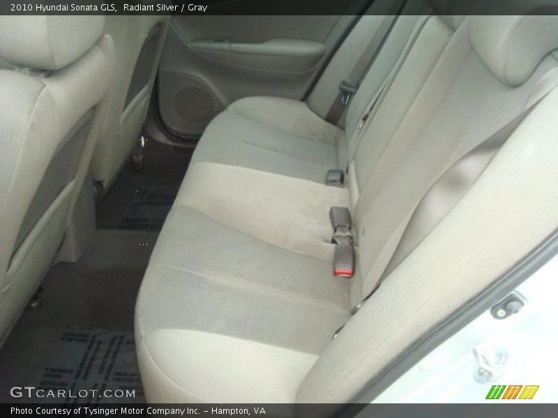 Radiant Silver / Gray 2010 Hyundai Sonata GLS