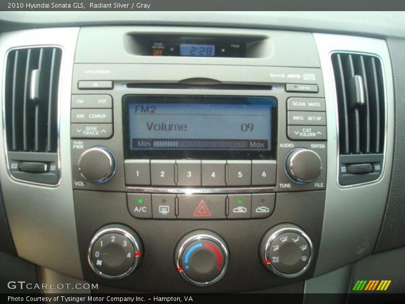 Radiant Silver / Gray 2010 Hyundai Sonata GLS