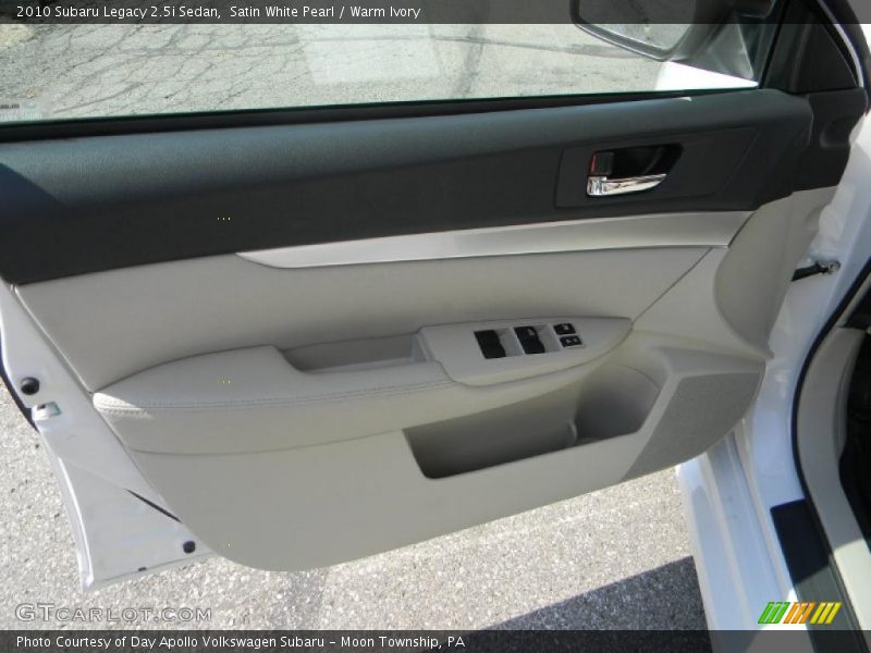 Satin White Pearl / Warm Ivory 2010 Subaru Legacy 2.5i Sedan