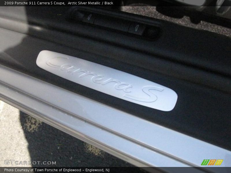 Arctic Silver Metallic / Black 2009 Porsche 911 Carrera S Coupe