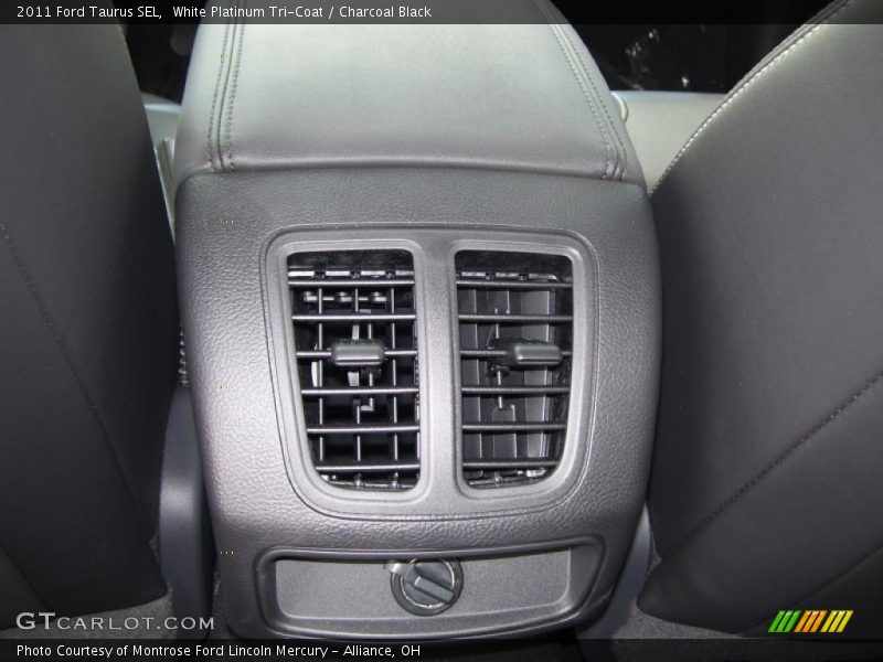 White Platinum Tri-Coat / Charcoal Black 2011 Ford Taurus SEL