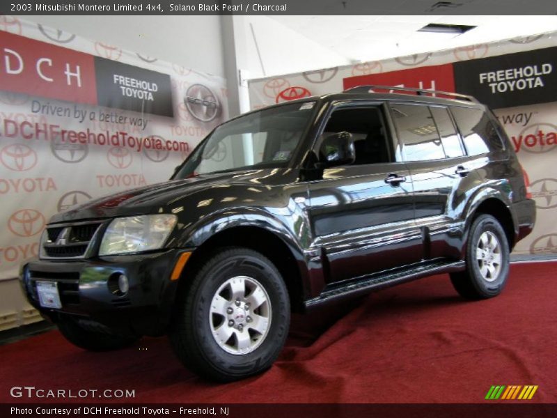 Solano Black Pearl / Charcoal 2003 Mitsubishi Montero Limited 4x4