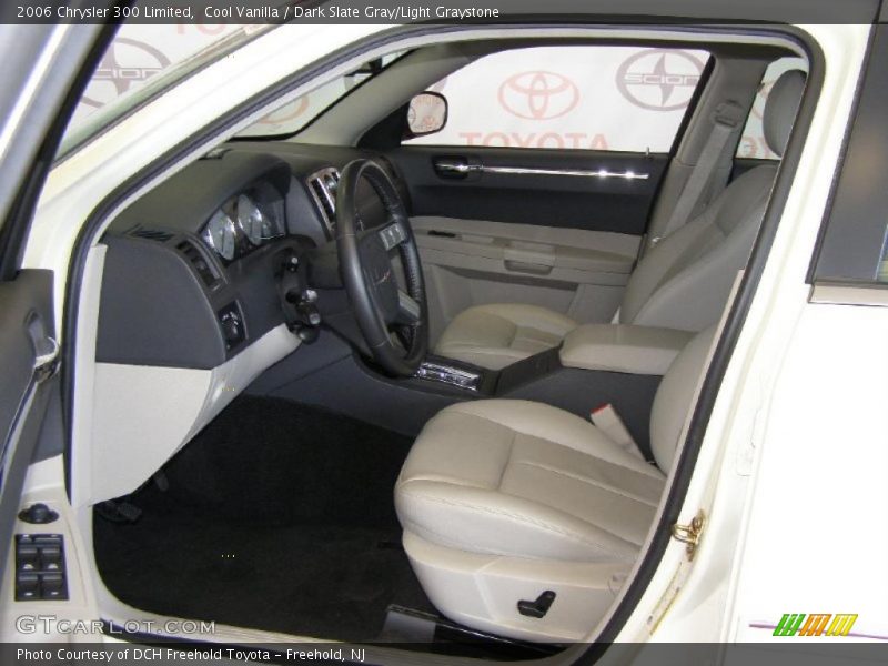 Cool Vanilla / Dark Slate Gray/Light Graystone 2006 Chrysler 300 Limited