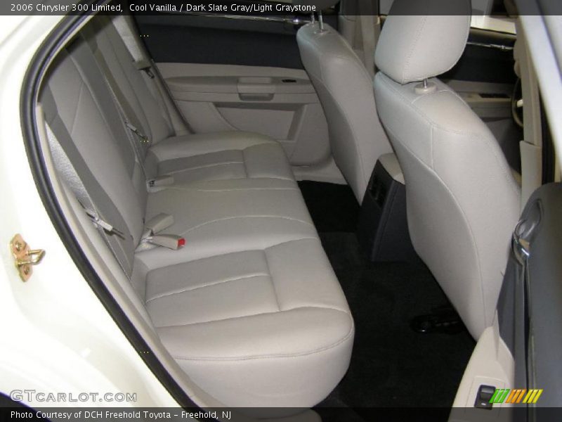 Cool Vanilla / Dark Slate Gray/Light Graystone 2006 Chrysler 300 Limited