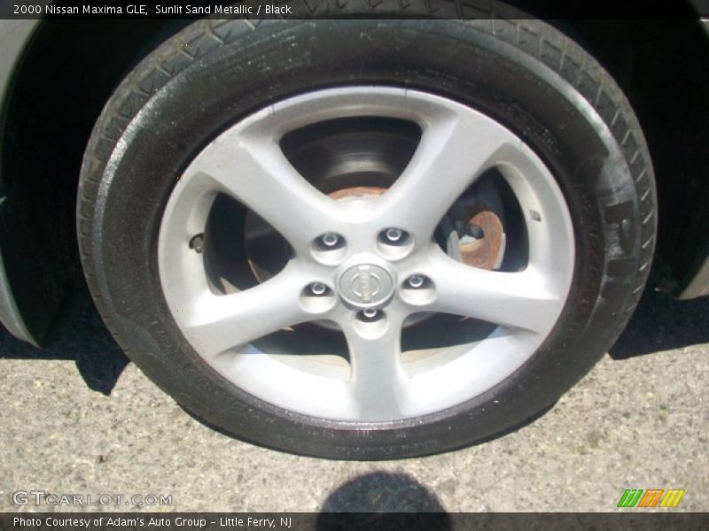 Sunlit Sand Metallic / Black 2000 Nissan Maxima GLE