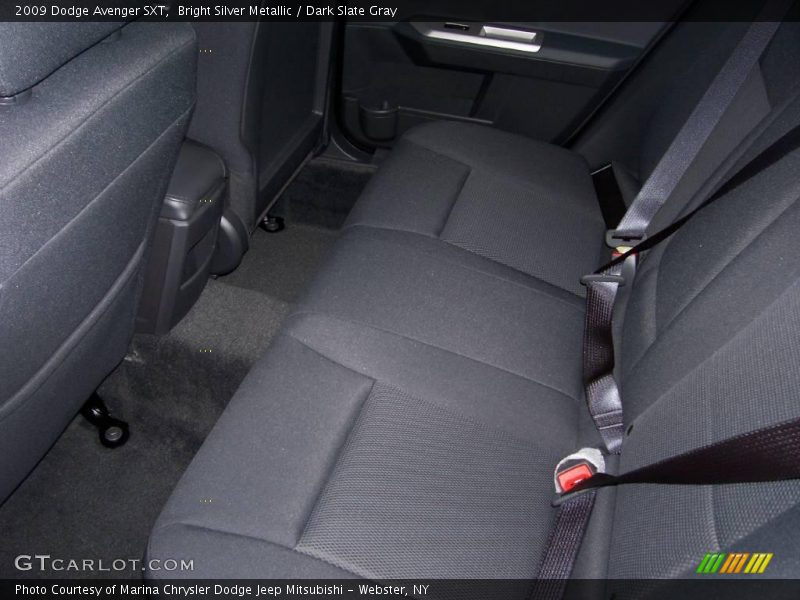 Bright Silver Metallic / Dark Slate Gray 2009 Dodge Avenger SXT